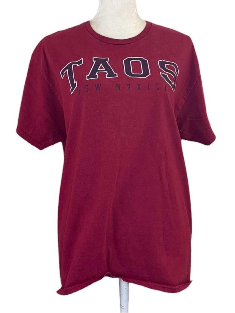 Taos New Mexico Men’s Burgundy Graphic T-Shirt Collegiate Southwestern Souvenir